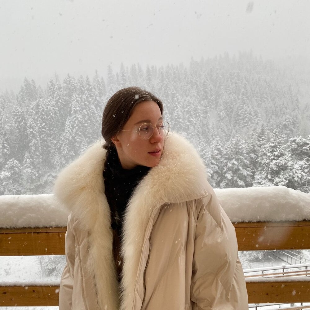 meganesten profile