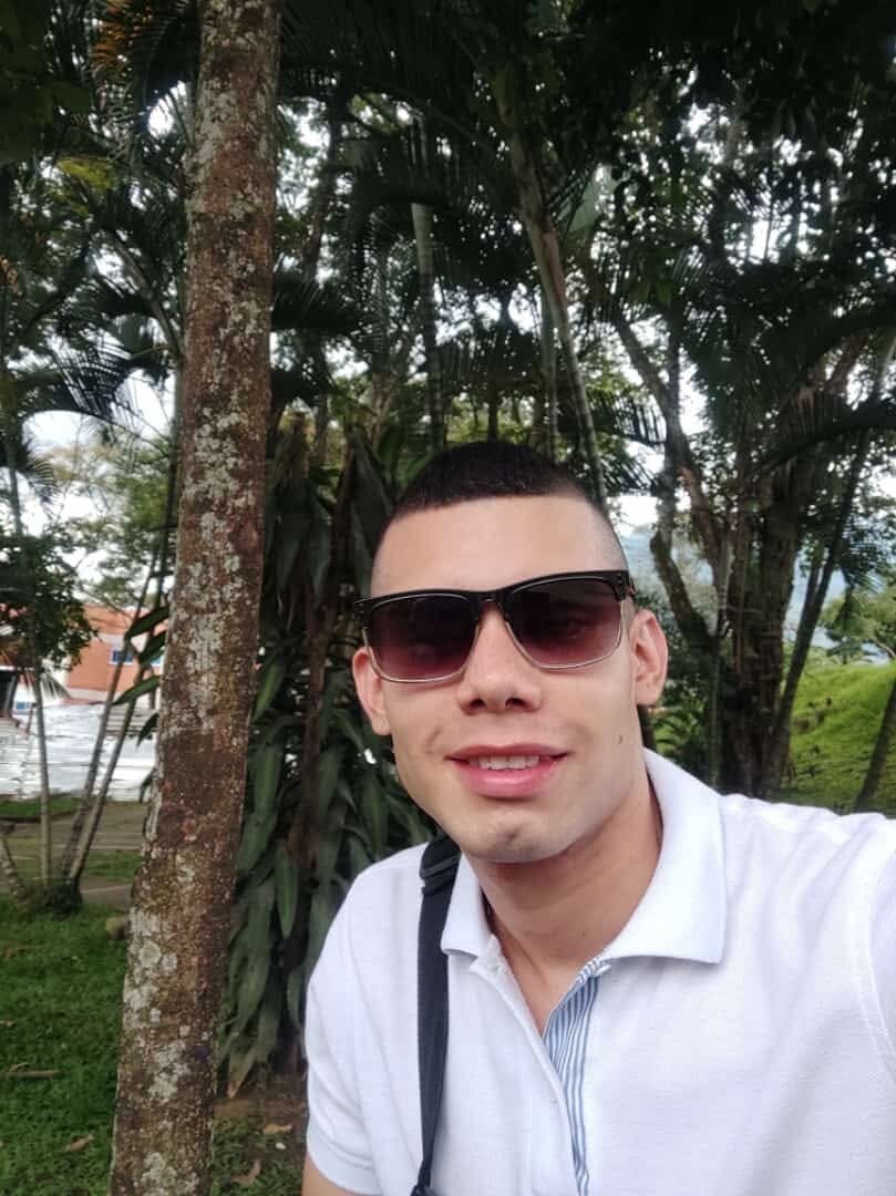 Leo_Cortes