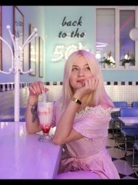 AnastaciaCutie's Offline Chat Room