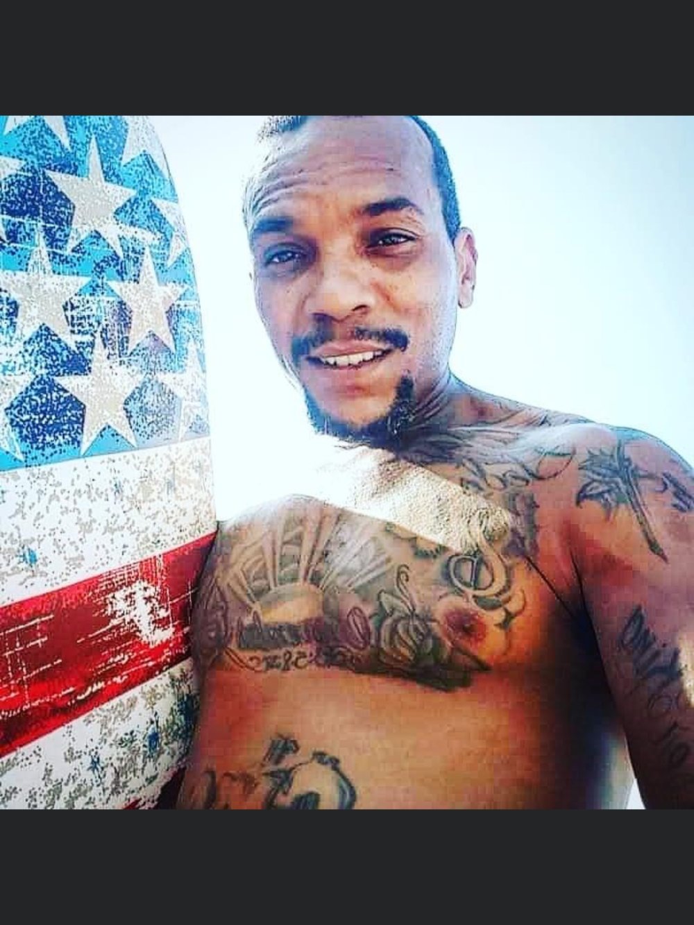 Skinzj's Offline XXX Chat