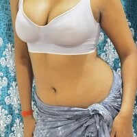 Aarti909090's webcam live show