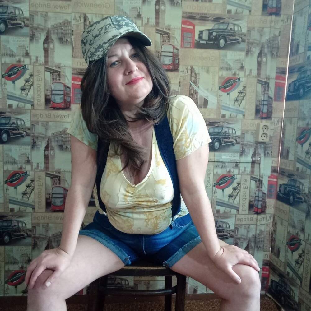 Eva_Moly 💷 online sex chat