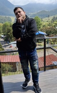 Arcangel_05's webcam live show