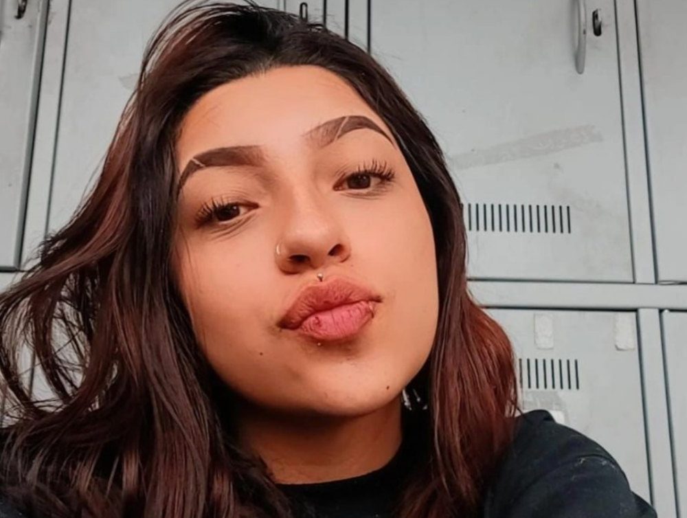 LUNAVELL_GIRL profile