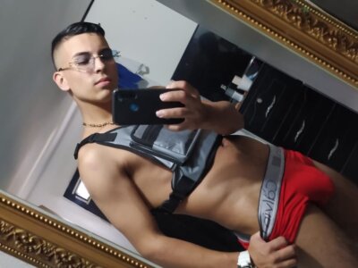 bruce_taylor88 stripchat