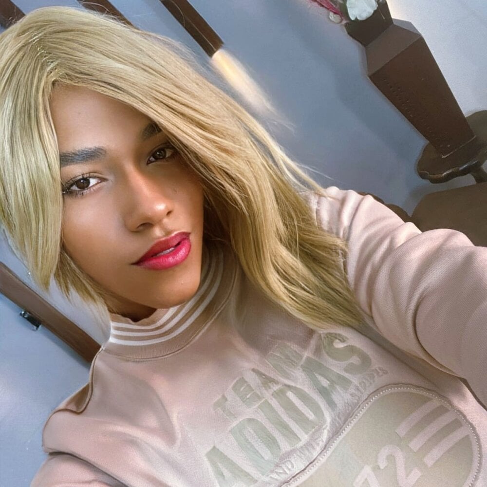 Channel_delaqueen profile