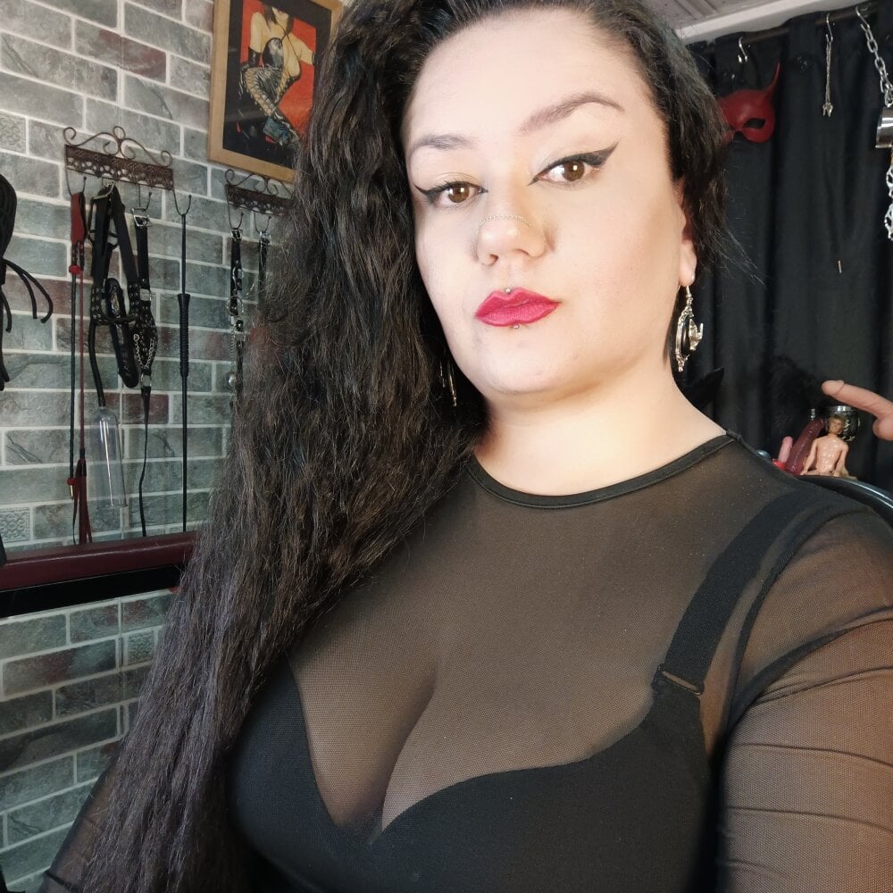 Kinkster_Jade's Offline Chat Room
