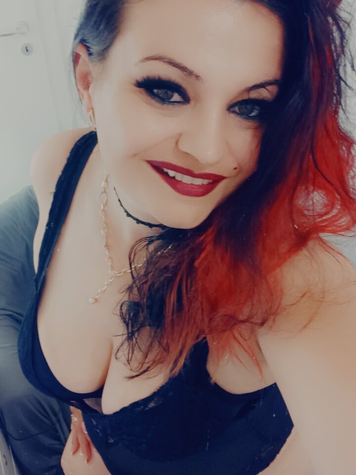 FoxyArielle 🔸 free sex cam