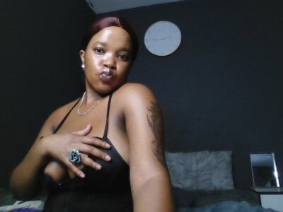 Testyjuicyboobs - Stripchat Blowjob Cam2cam Deepthroat Girl 