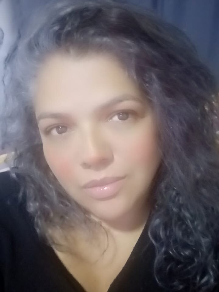 glamcambabes.com mia_pazzi livesex profile in latino cams