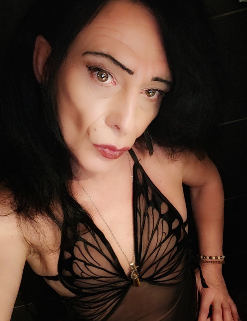 Laura_Parcker Obrolan XXX Offline