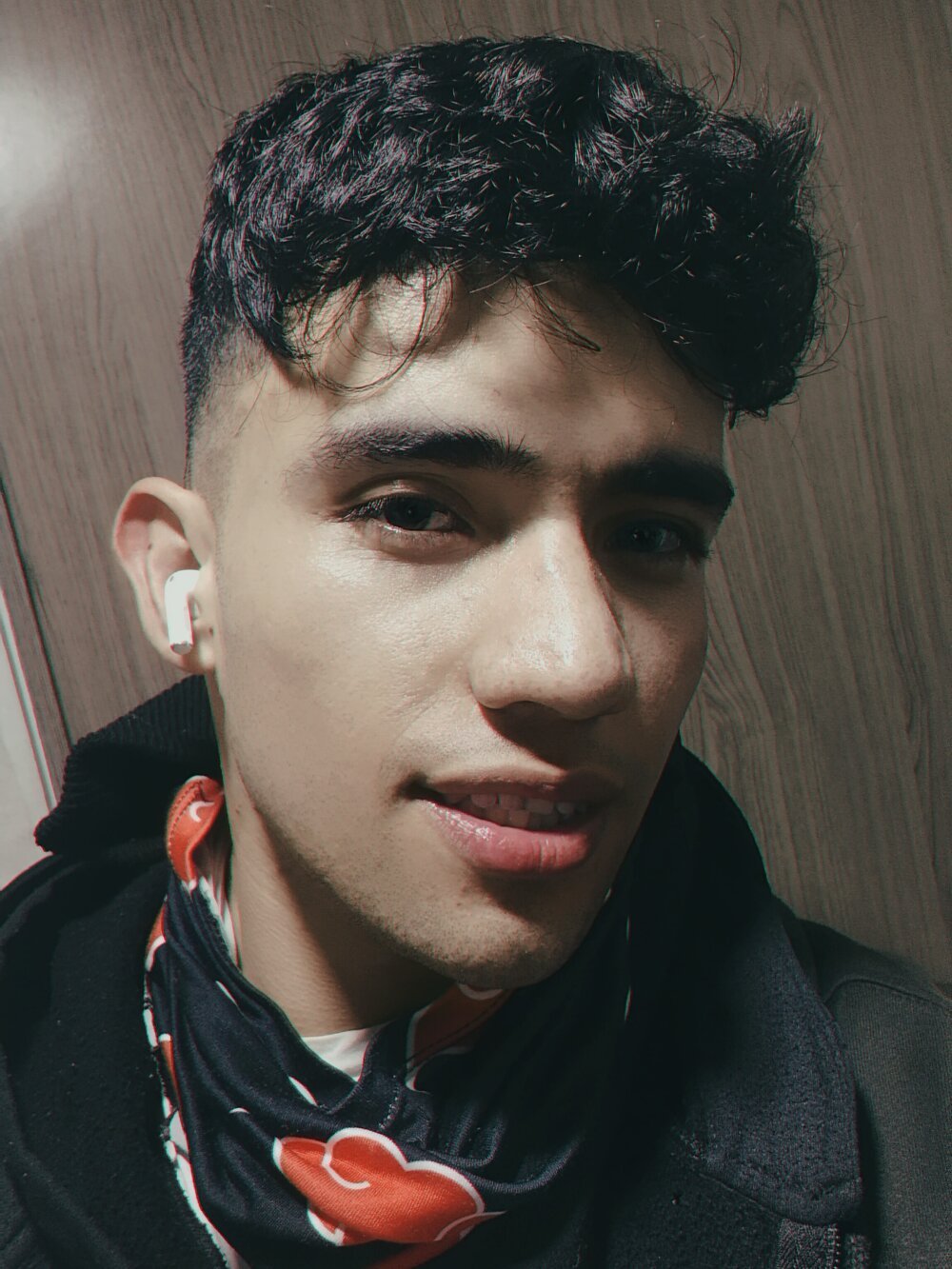 eztivenxb Offline XXX-chat