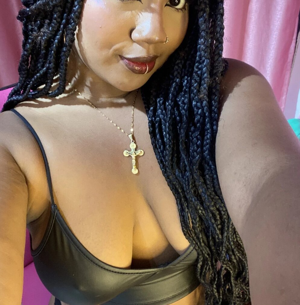 elivecams.com marina19a livesex profile in i cams