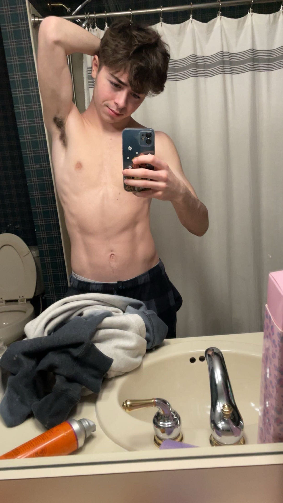 Nick_Twink06