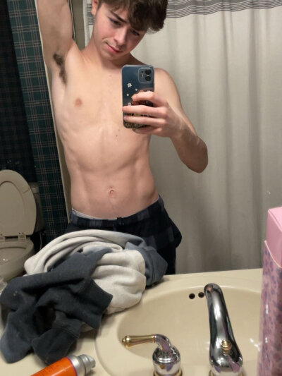 Nick_Twink06