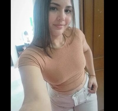 Cristina_gallardo Female Girls Adult Cam