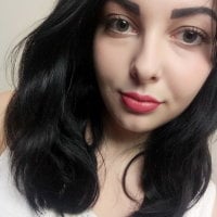 Monica_Sweet's Offline Chat Room