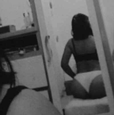 Siiiiixx Female Doggystyle Webcam Nude
