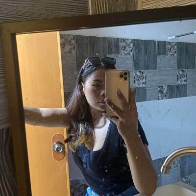 Hot_zoey05 Live Cam on StripChat