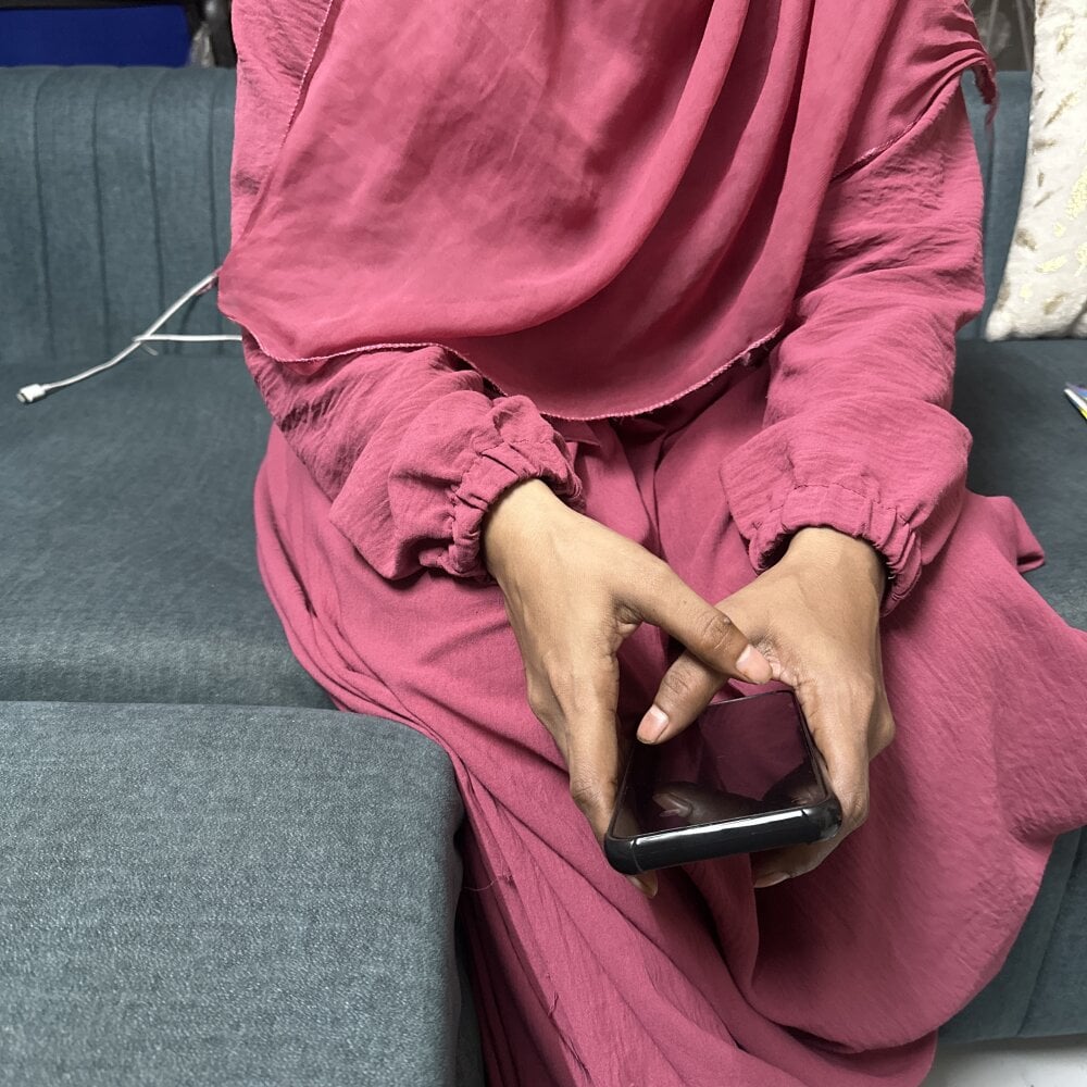 Charu_Lovee profile