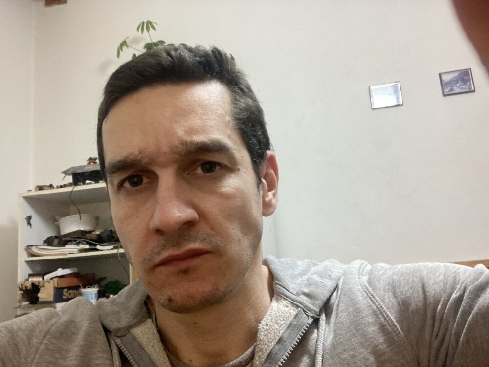 slabyhrac: συνομιλία ΧΧΧ εκτός σύνδεσης