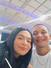 the_girls20_and_the_black's Offline XXX Chat