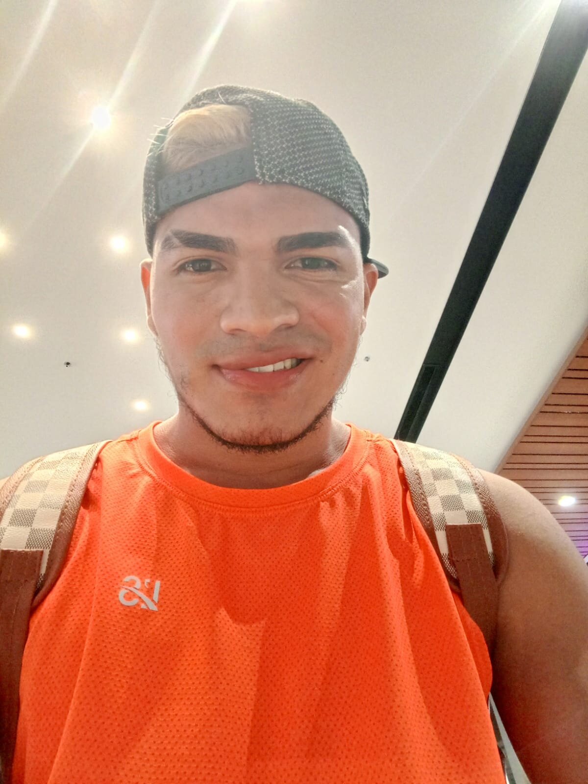 adriansexy28