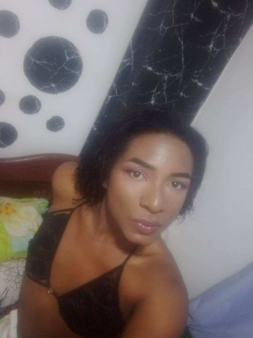 gaia_ebony_hoe
