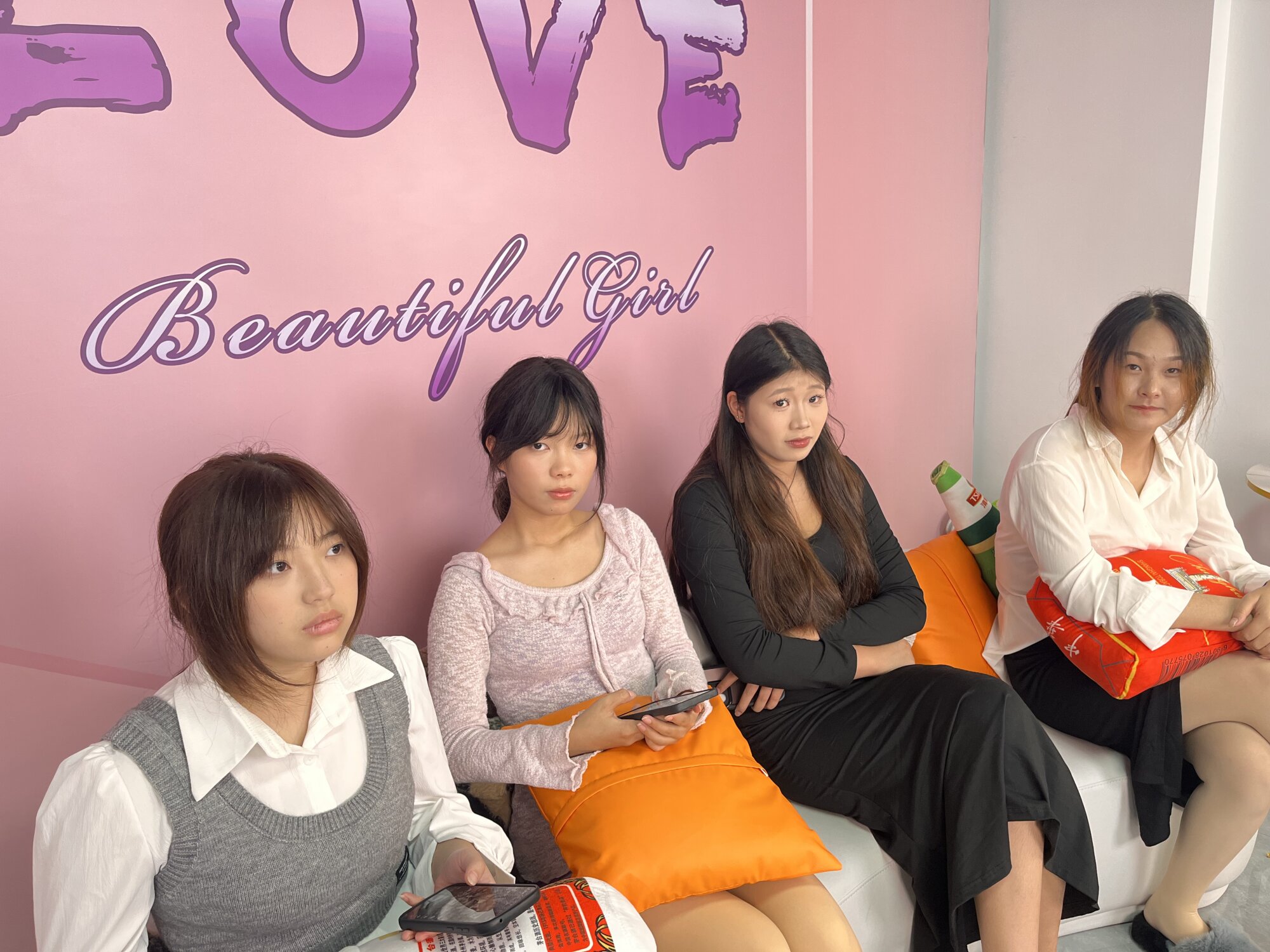 ym18room