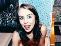 Kassie95's Offline Chat Room
