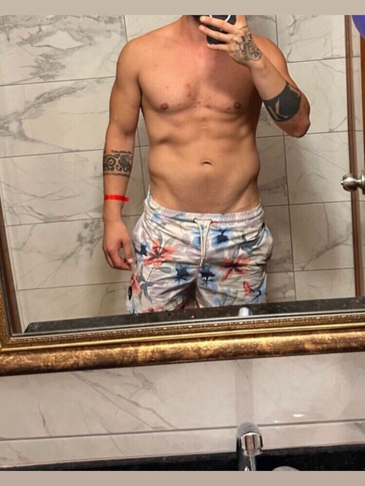 efeees35's Offline XXX Chat