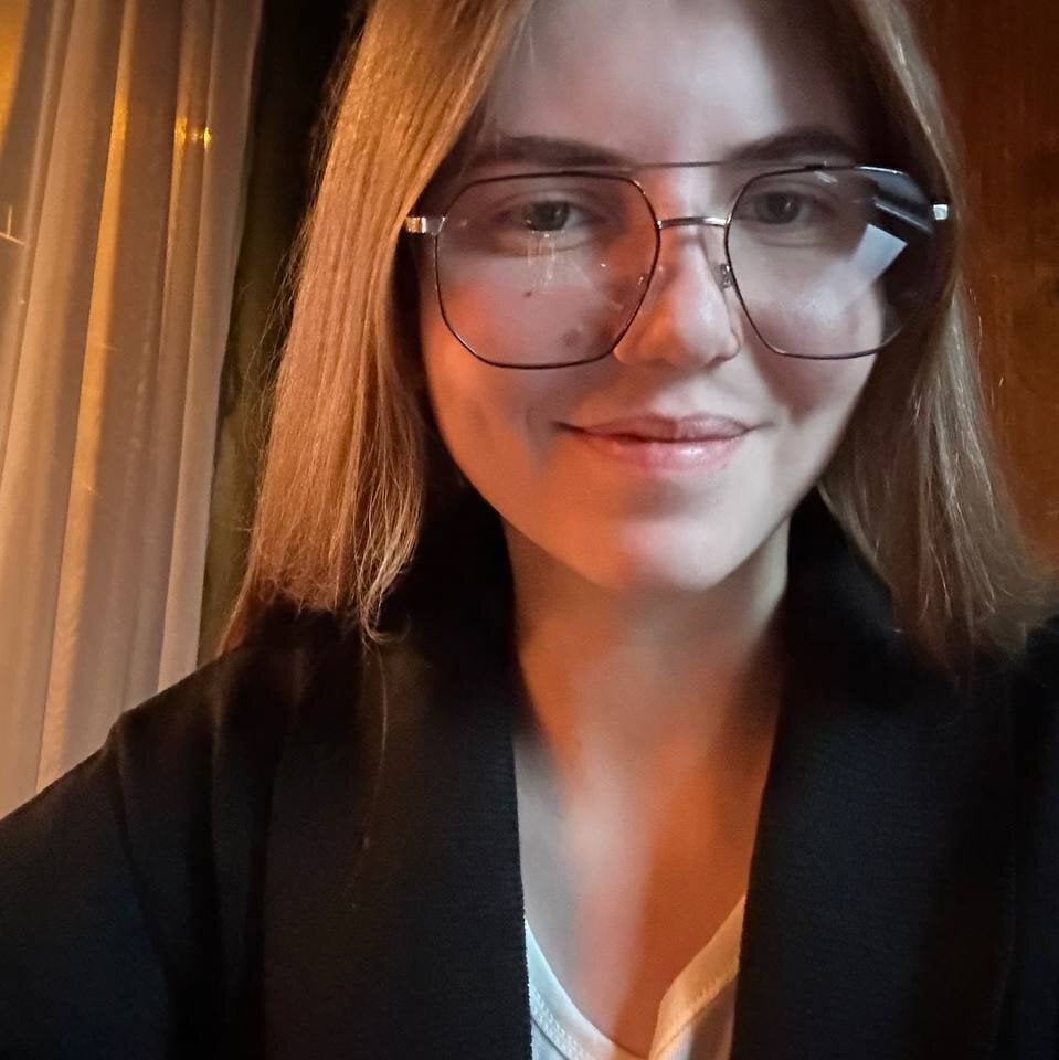 pornsexycams.com pinkenigmaa livesex profile in white cams