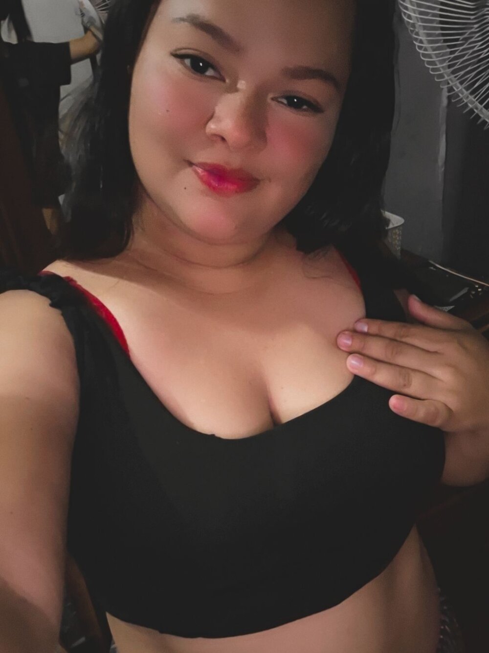 hot_mother02 profile