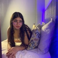 Zara_Snow's webcam live show
