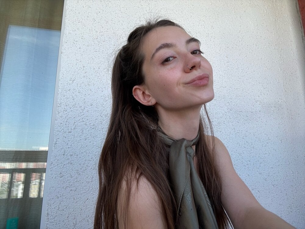 EvaBradley profile