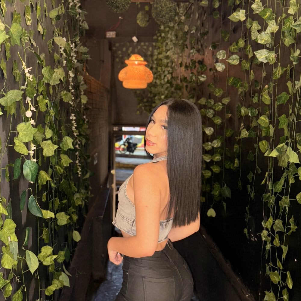 Karinaa_Lopez profile