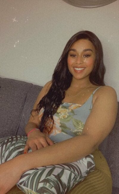 ArabJazmin6 on StripChat