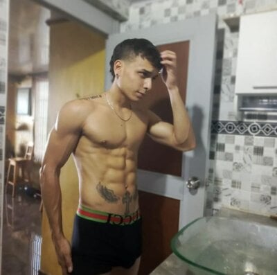 Maxximo_1 - Stripchat Boy 