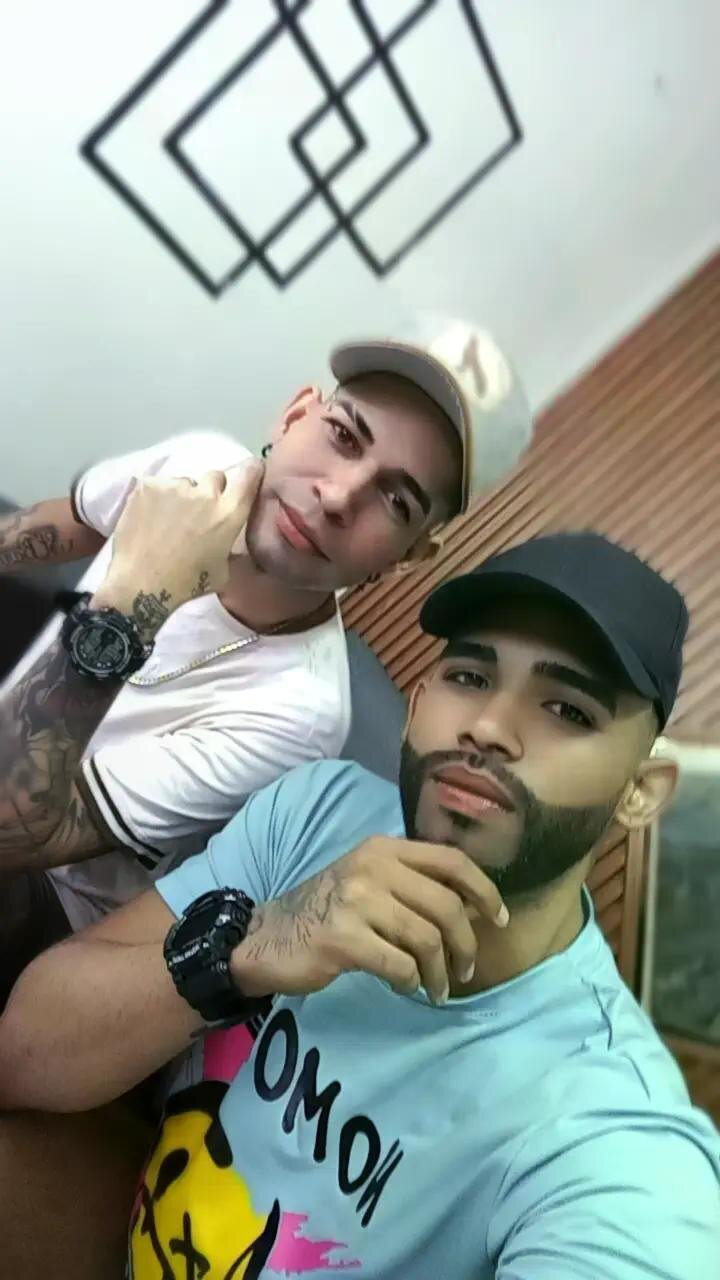 anthony_sexy_hotter