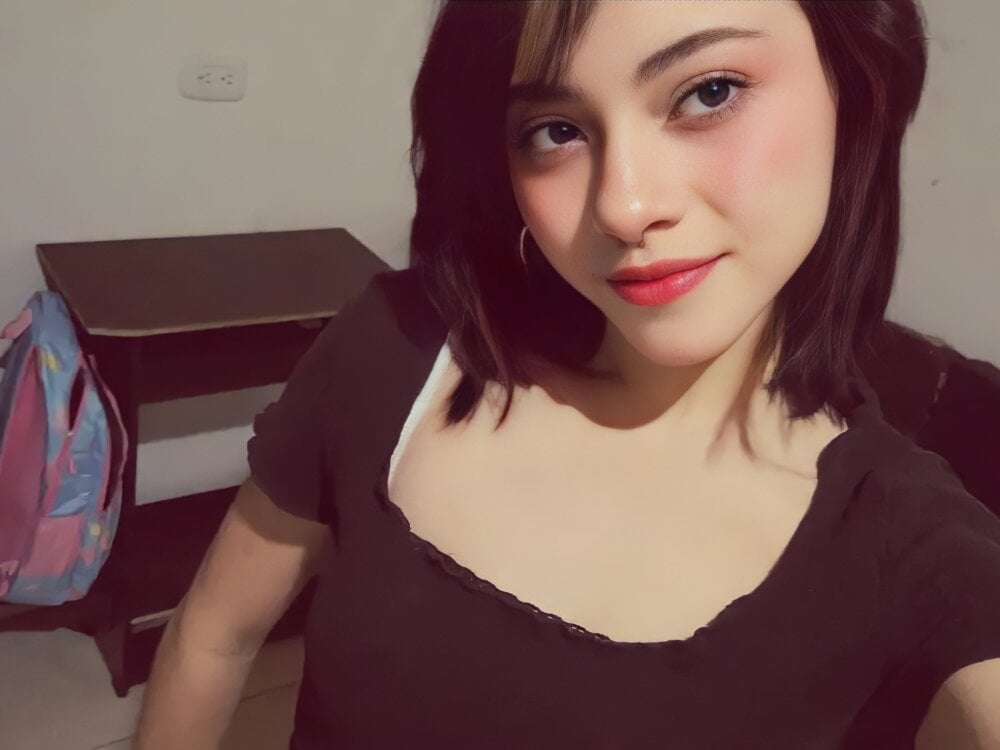 DanielaEscobar_ profile