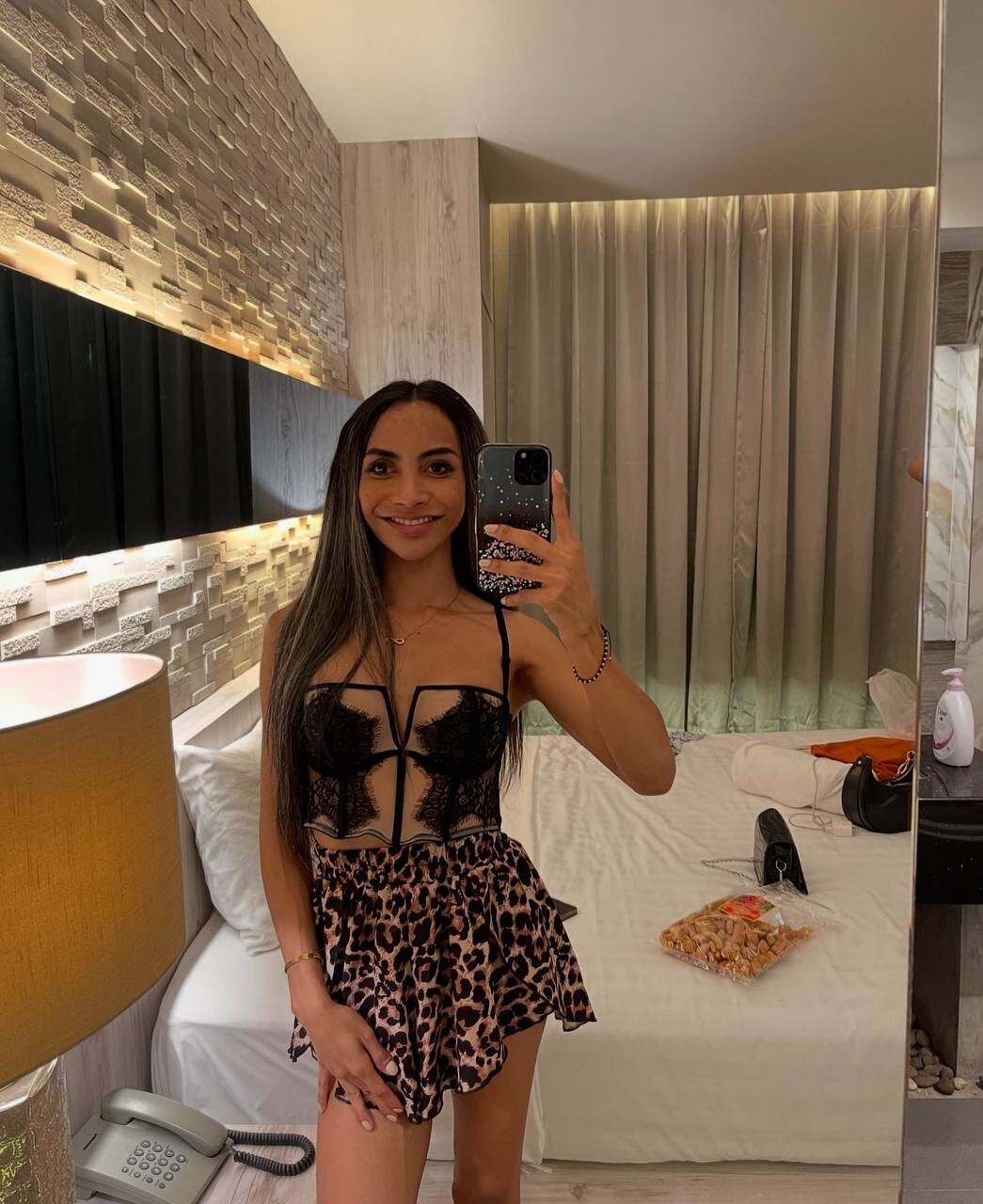 kitana_111