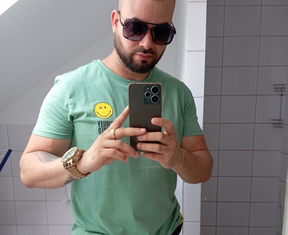 alejo_deep profile