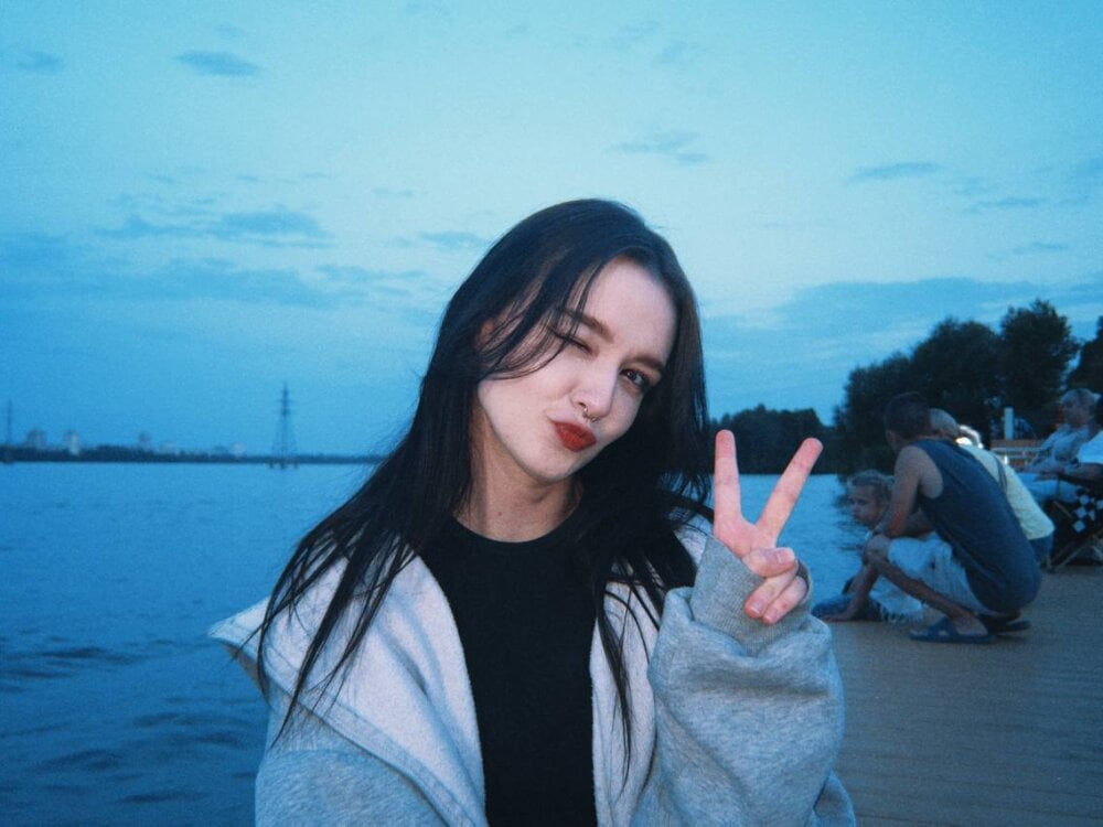 Lunatyn 🆗 stream