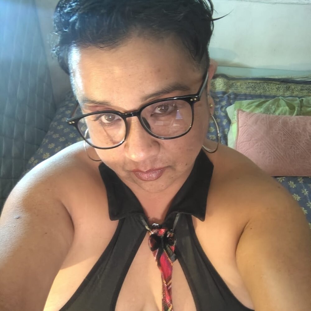 erinadarling79 profile