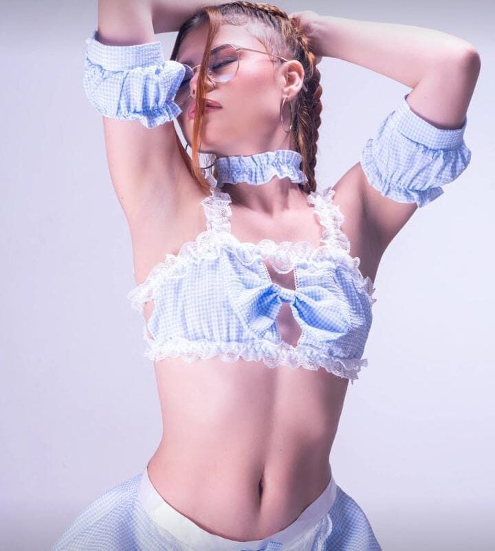 badgirlwebcam.com ivonny_miller livesex profile in bisexual cams