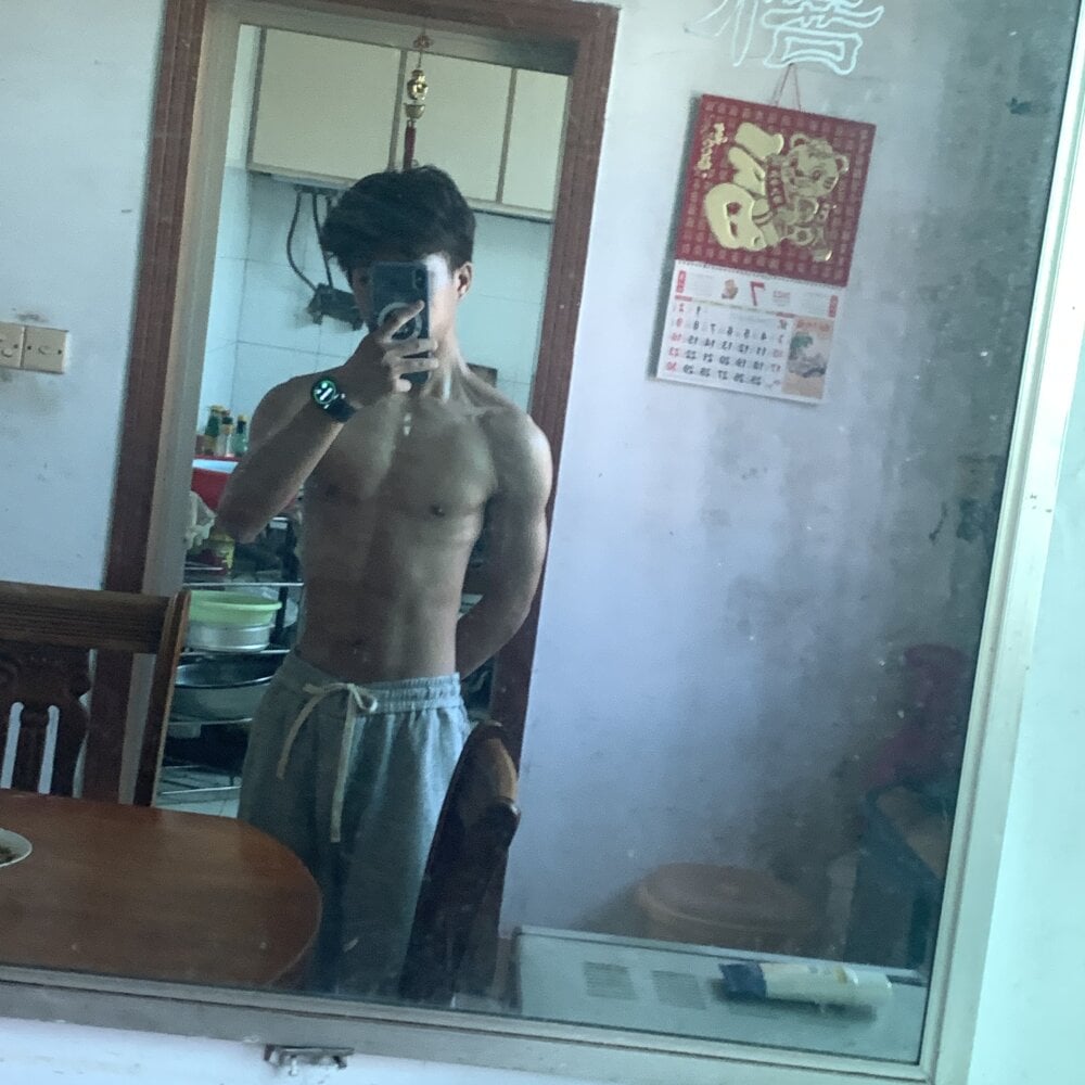 faicaimengnan1hao's Offline XXX Chat