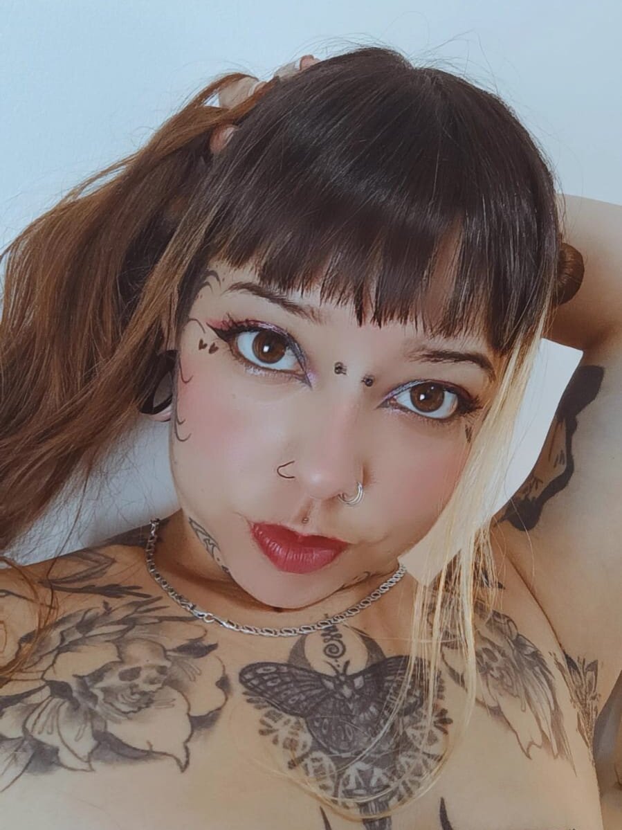 candyy_angel from stripchat