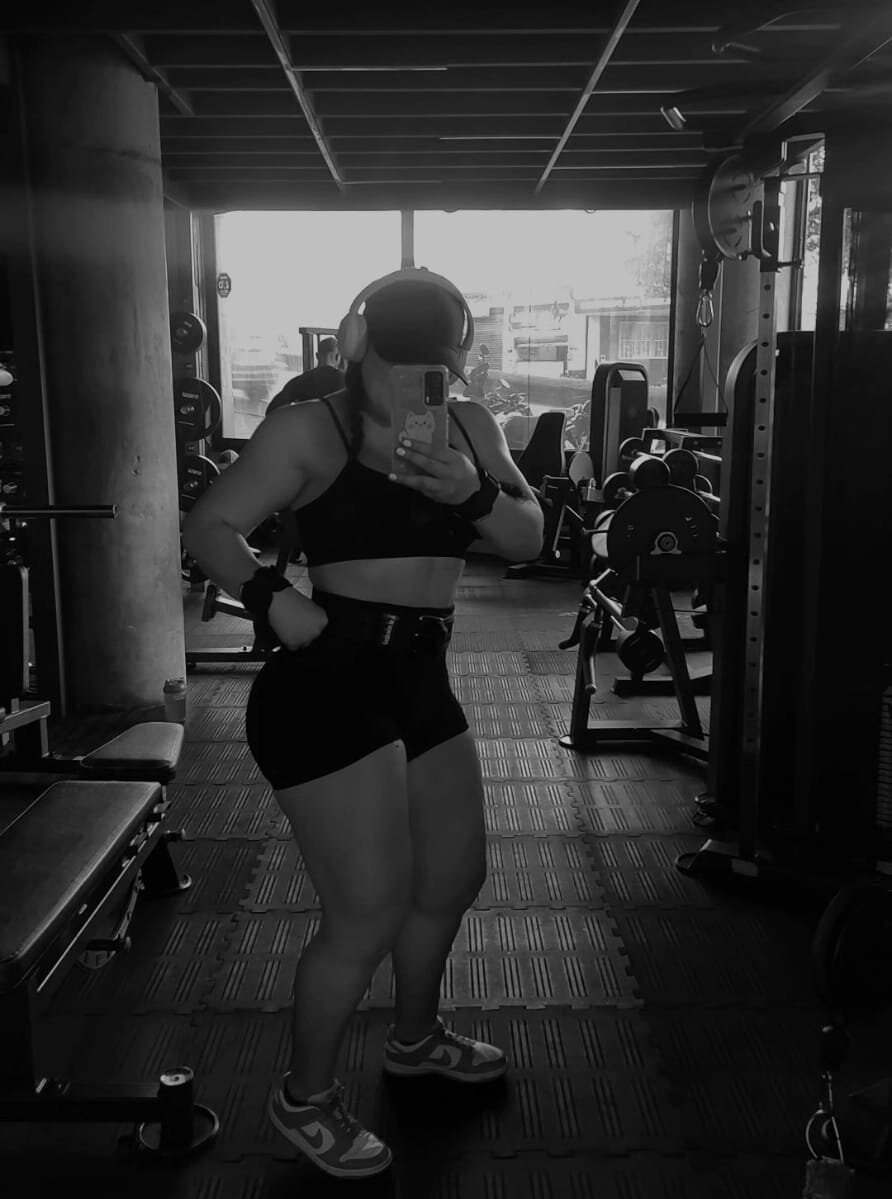 onaircams.com anny_ferrer1 livesex profile in athletic cams