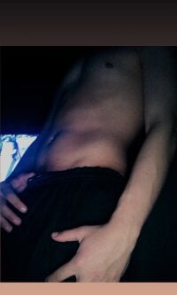 Pepegrillo1254's webcam live show