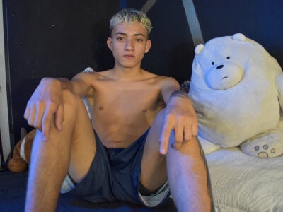Wesley_Boy Male Massage Live Webcam Porn